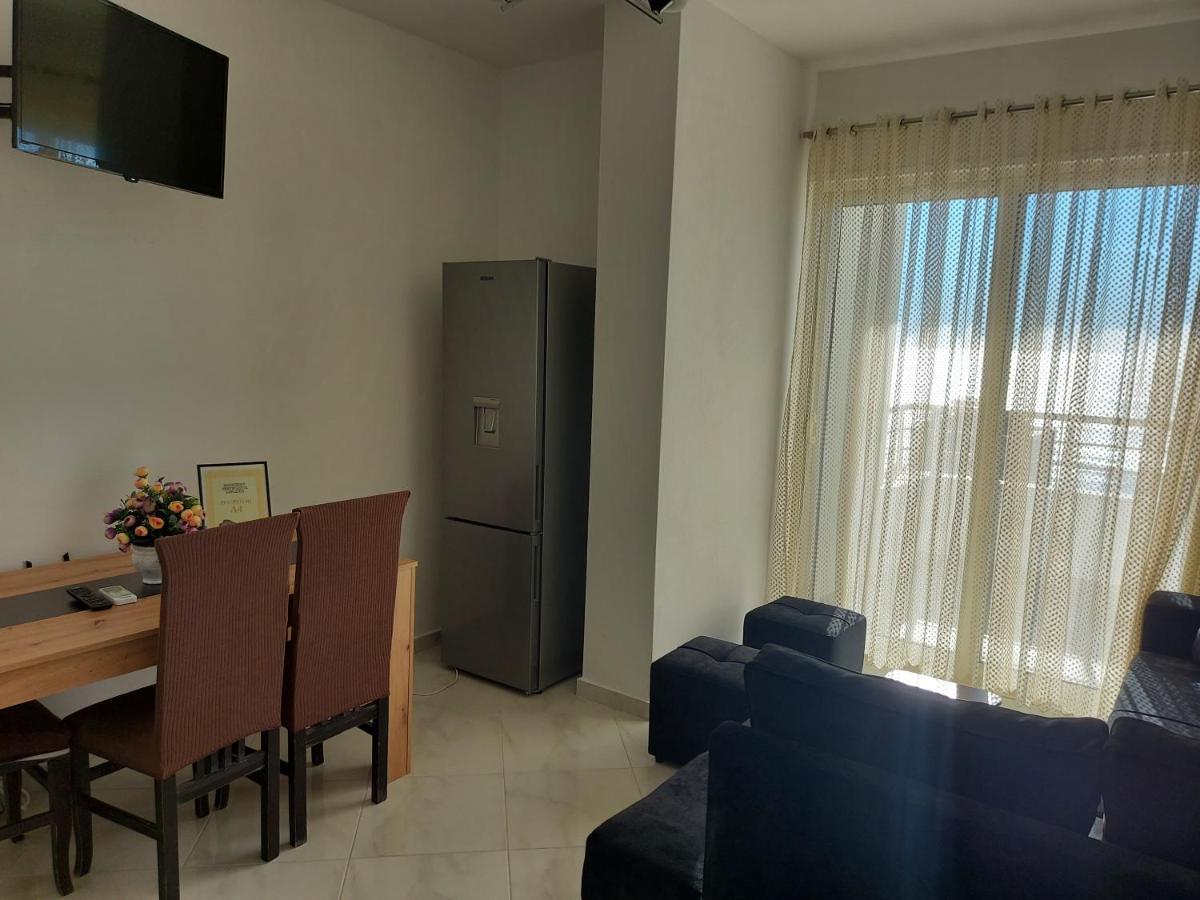 Bral Apartment 7 - Two-Bedroom With Seaview Durrës Zewnętrze zdjęcie