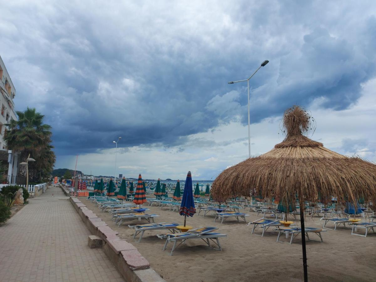 Bral Apartment 7 - Two-Bedroom With Seaview Durrës Zewnętrze zdjęcie