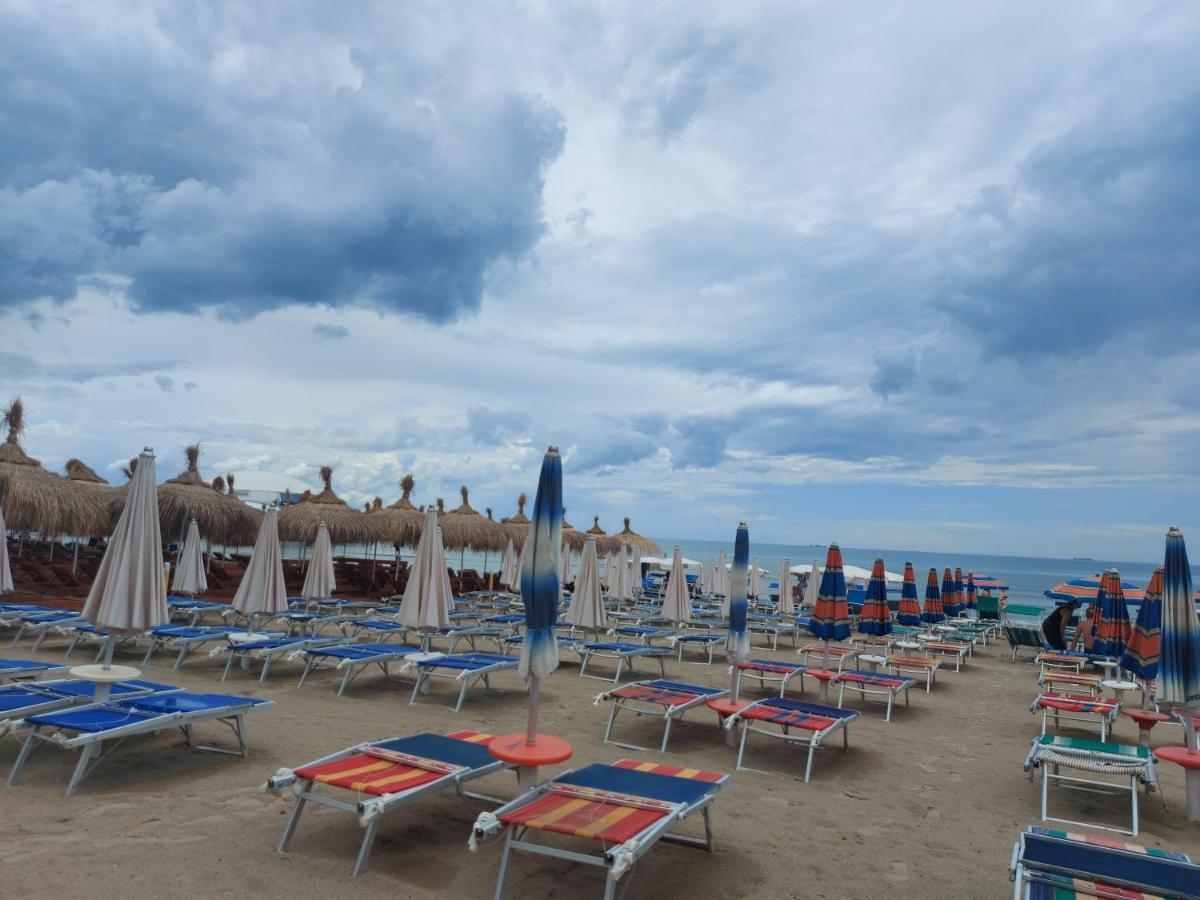 Bral Apartment 7 - Two-Bedroom With Seaview Durrës Zewnętrze zdjęcie